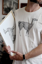 Load image into Gallery viewer, tshirt llama animal woodcarving 1800s books siebdruck handdruck screen-print